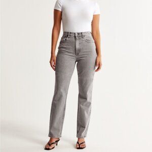 Abercrombie Ultra High Rise Jeans (Curve Love) in Light Grey